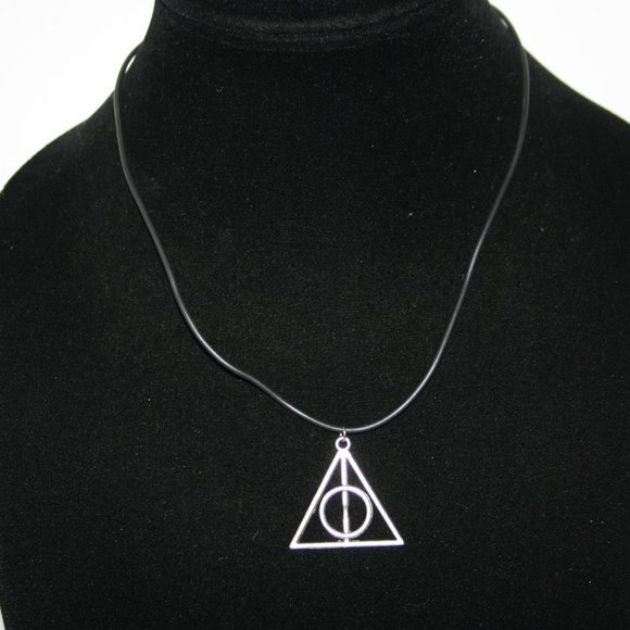 Black cord and silver Deathly Hallows necklace 18-20" - Picture 1 of 4